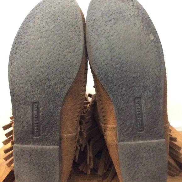 3-Layer Fringe Boot Minnetonka boots - Picture 13 of 16